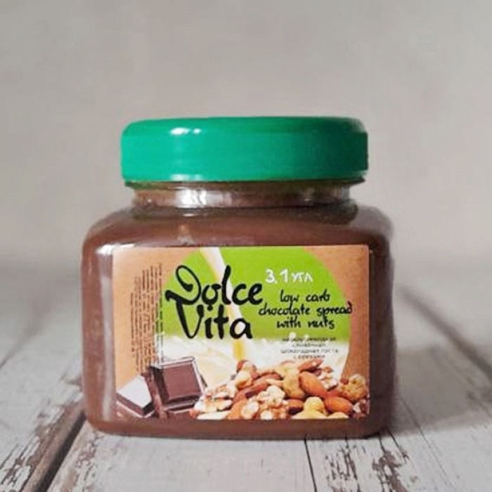Сливочно-шоколадная паста Dolce Vita на эритрите с орехами