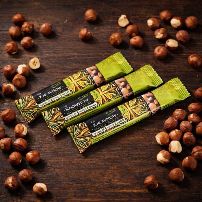 Темный шоколад KnowHow на эритрите с фундуком